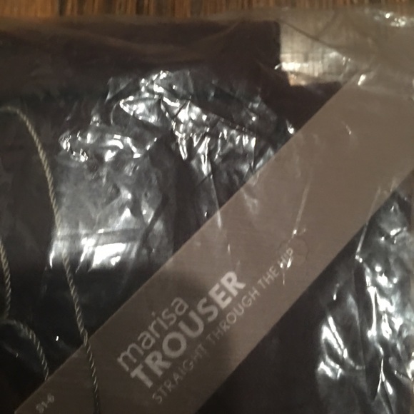 Loft Marisa trousers dark merlot color - Picture 2 of 3